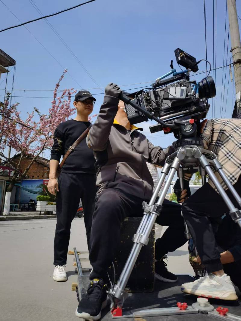 浔阳区广告片拍摄：快消品牌爆款之选，网感内容适配社媒传播！